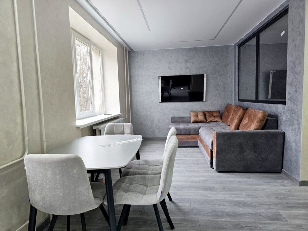 ПЕРША ЗДАЧА! ТЦ Майдан! (КУХНЯ-СТУДІЯ+ 2 СПАЛЬНІ), все нове, роб.місце Чернівці - зображення 3