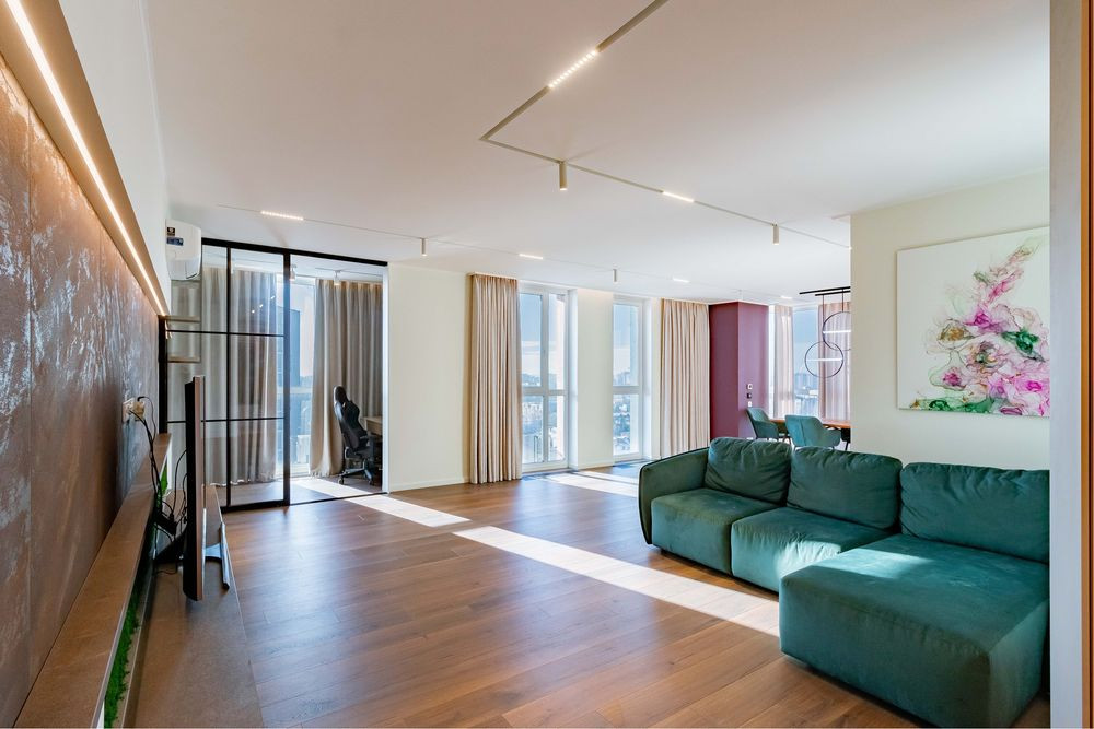 Здам 3к, ЖК Малахіт, Вокзальна, Соломʼянська площа Киев - изображение 1