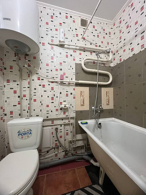 Здам 2ку центр ТЦ Україна Запорожье - изображение 4