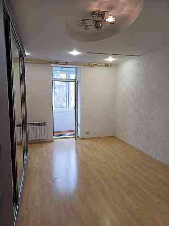 Продам квартиру 1 комн Дніпро