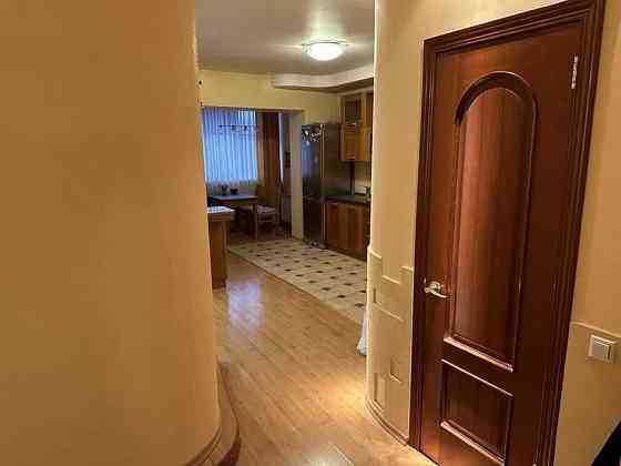 вул Ревуцького 5, 3к кв 97м2 ТЕРМІНОВО ! Драгоманова  Здолбунівська Київ