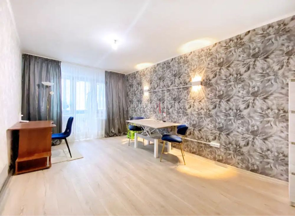 Продам 2х ком квартиру, Кирова, Богдана Хмельницкого Дніпро - зображення 1