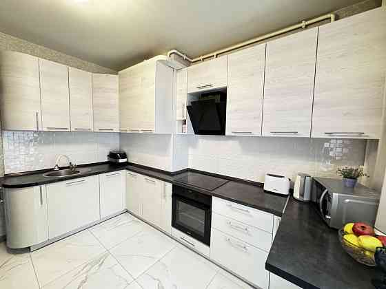 Продам трикімнатну квартиру з ремонтом та меблями в Ірпені Ірпінь