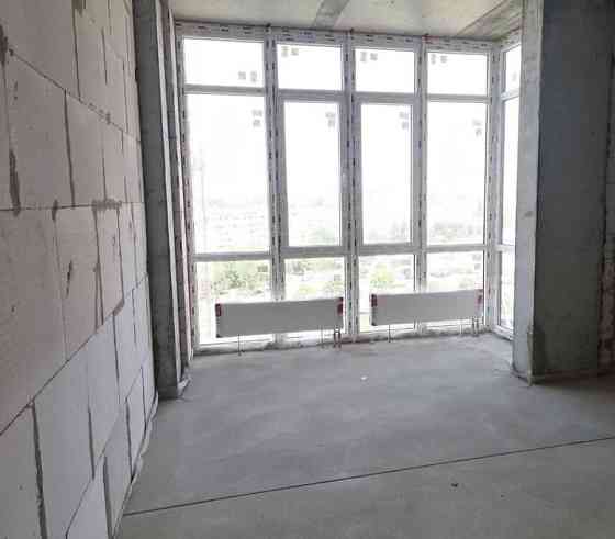 Продам 3х- 4х комнатную квартиру в новом сданном доме с видом на море Одесса