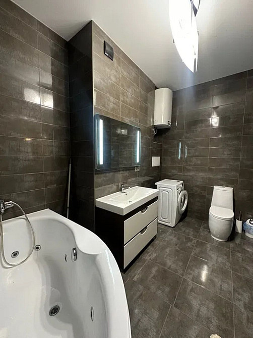 Продам новострой 2+1 ЖК Триумф, м 23 Августа, пр-т Науки, Павлово поле Харків - зображення 1