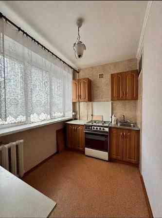 2-кімн. квартира в цегляному будинку. Газ. Середній поверх. 29 000$ Одесса