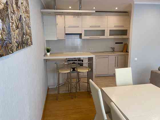 Сдам трехкомнатную квартиру, собственник Запоріжжя