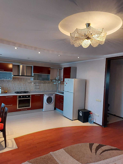 Оренда 2 кімнатної квартири. Центр, Благовісна, 210 Черкаси - зображення 1