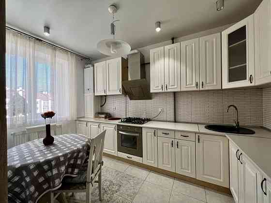 Продаю 2к по вул.Вовчинецькій , поруч з ТЦ Метро Ивано-Франковск