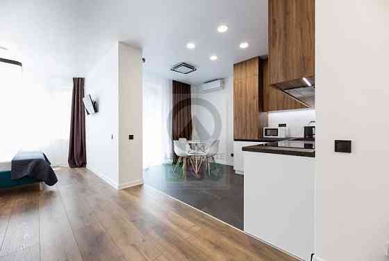 0% ЖК 044 Простора 3х зонна студія з готовим ремонтом Кирилівська 37 Київ