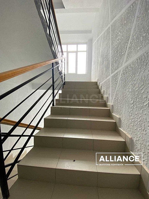 2к квартира! Центр. Княгинин. Ивано-Франковск - изображение 6