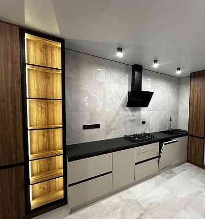 Продаж 2-кімнатної квартири в ЖК Family Plaza Ивано-Франковск