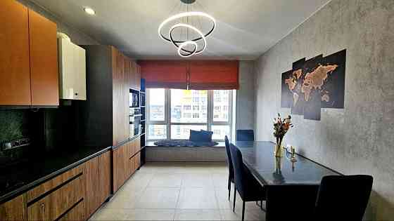 Видова квартира з гарним ремонтом 3-кімнатна Ірпінь