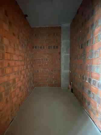 Продам 2х кім квартиру Днепр