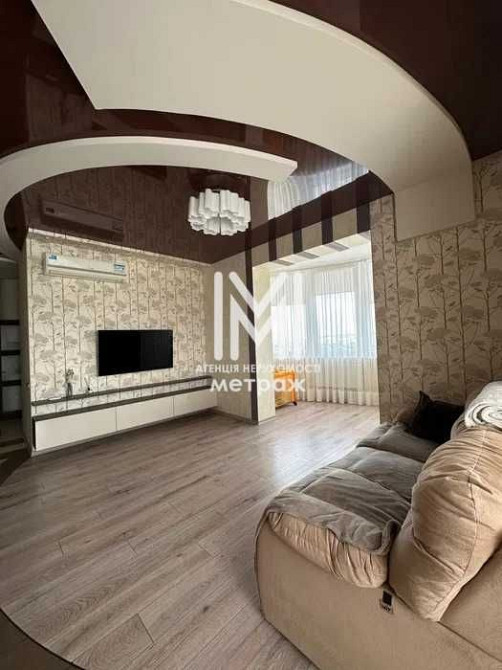 Видовая квартира с авторским ремонтом. ЖК Адмирал Харьков - изображение 1