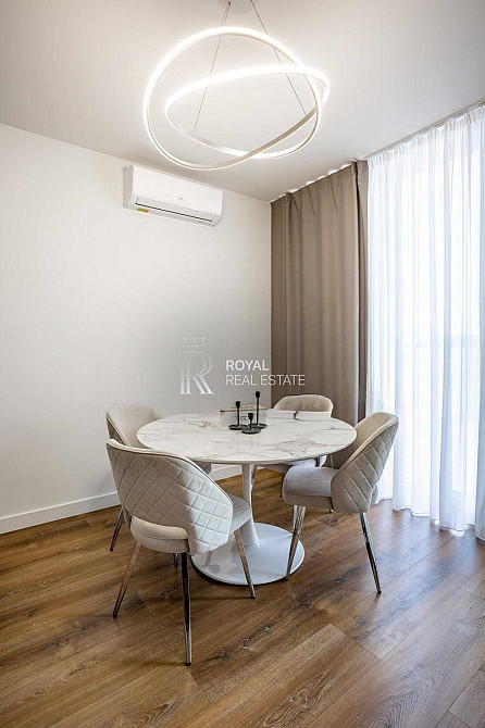 Продажа квартиры Киев ЖК Яркий 77 м² 3 комнаты метро Минская Балкон Київ - зображення 4