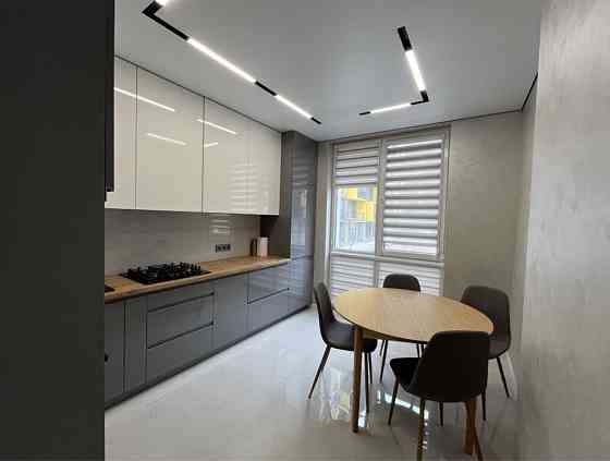 Продаж квартири в новобудові з якісним ремонтом Львів