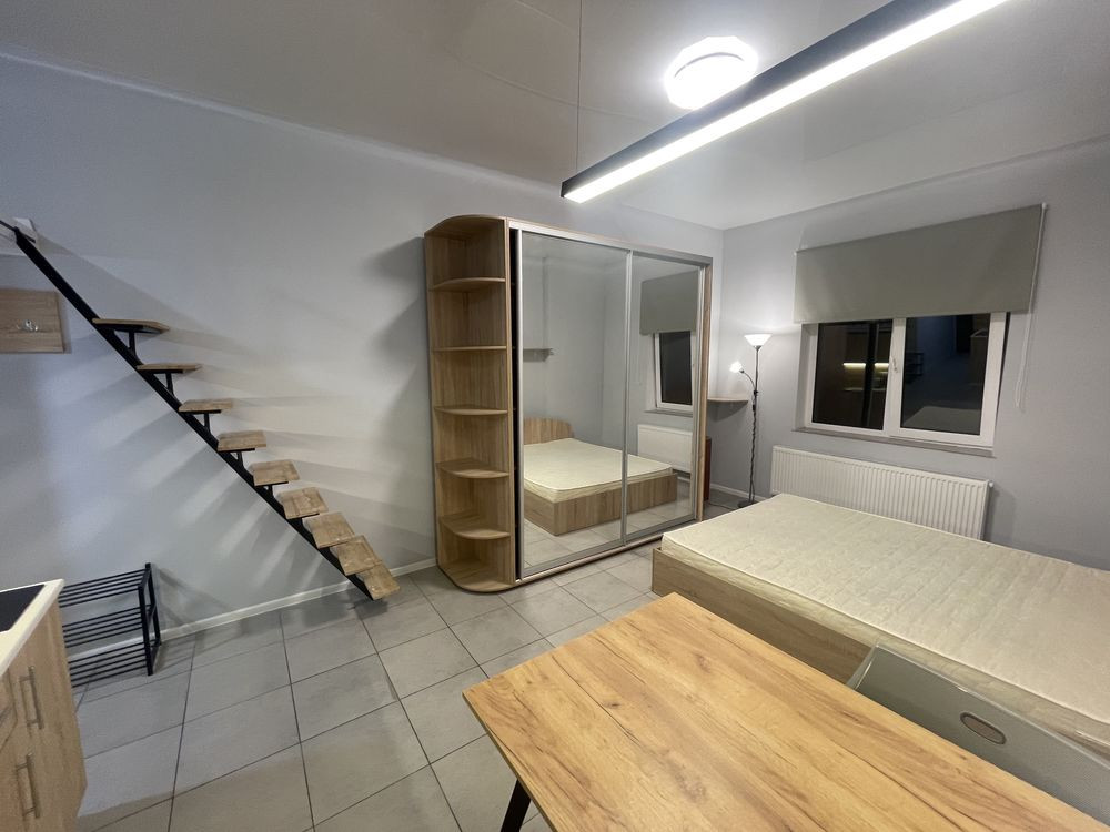 Оренда смарт в центрі метро Печерська, КНУКІМ Коновальця 36е Київ - зображення 1