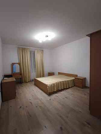 Оренда квартири з гаражем в новому будинку вулиця Довженка Ивано-Франковск