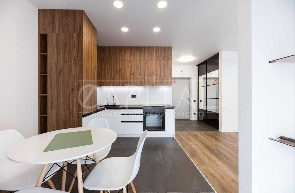 Оренда 1К Квартира
Київ, Подільський район, вул. Кирилівська Київ - зображення 1