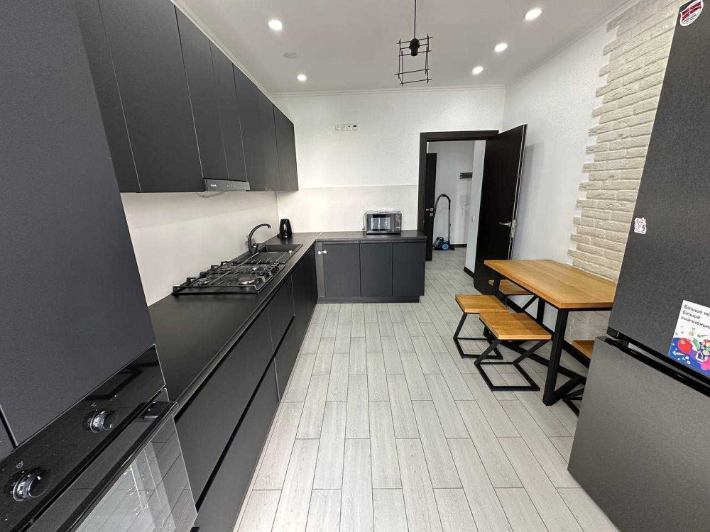 Сучасна 2к в центрі по вул.Національної Гвардії (Паркове містечко) Ивано-Франковск - изображение 2