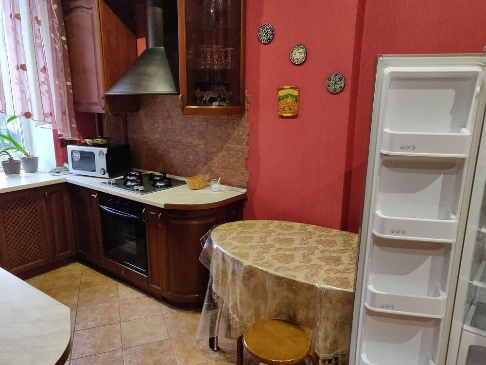 Здається простора 3-кімнатна квартира в центрі міста Винница - изображение 2