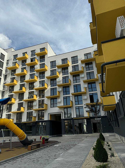 Продаж квартири на вул. Навроцького Львів - зображення 2