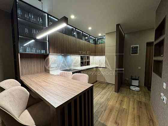 Продаж сімейної 3к-квартири в ЖК “Варшавський Плюс” Київ