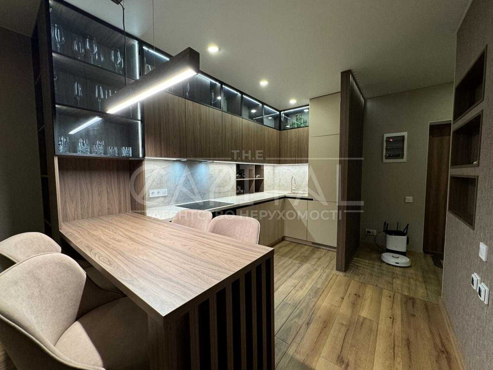 Продаж сімейної 3к-квартири в ЖК “Варшавський Плюс” Київ - зображення 1