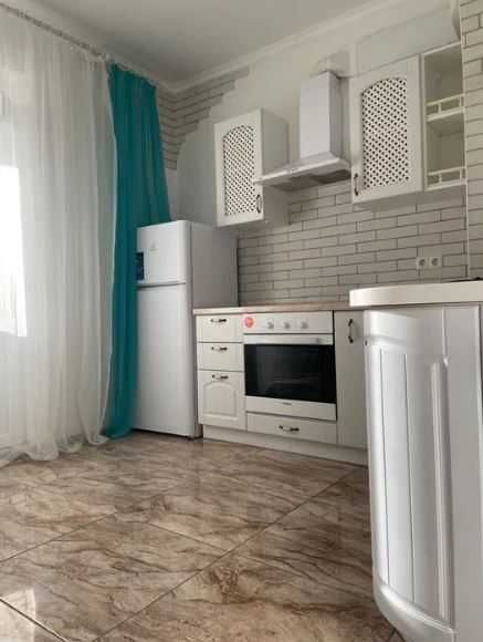 Уютная просторная квартира с ремонтом в новом доме на Таирова (1-31) Одесса - изображение 1