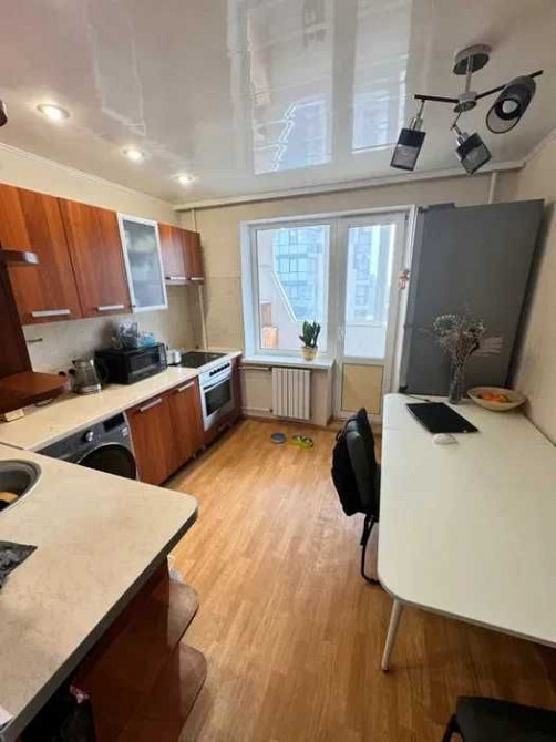 Продам ! 2х ком квартира / три лоджии р-он пр. Науки Днепр - изображение 4