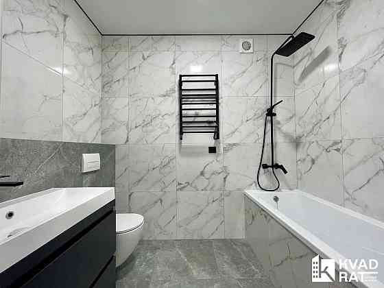 Простора 1 кім 44.6м2 з сучасним ремонтом Ивано-Франковск