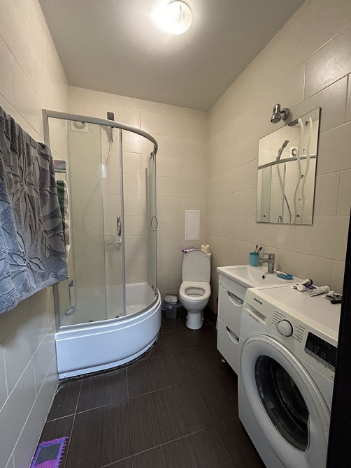 Квартира з ремонтом в центрі Гостомель - зображення 5