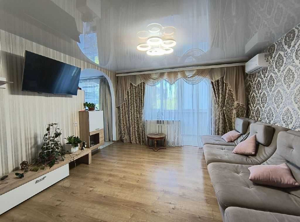 4-кімн. квартира з ремонтом. Підходить під постанови. 53 000$ Одесса - изображение 1