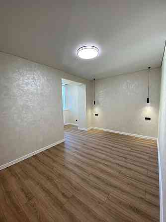 Простора 2-кімнатна квартира в сучасному ЖК "Софія" чекає на вас! Хмельницький