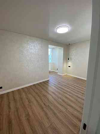 Простора 2-кімнатна квартира в сучасному ЖК "Софія" чекає на вас! Хмельницький