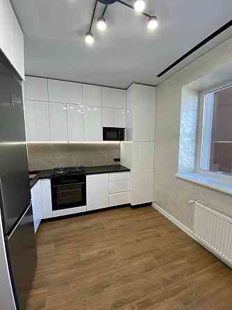 Простора 2-кімнатна квартира в сучасному ЖК "Софія" чекає на вас! Хмельницький