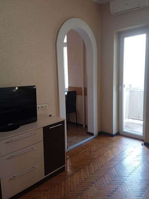 Сдам на длительный срок 1 комн. квартиру метро Защитников Украины Харків - зображення 1