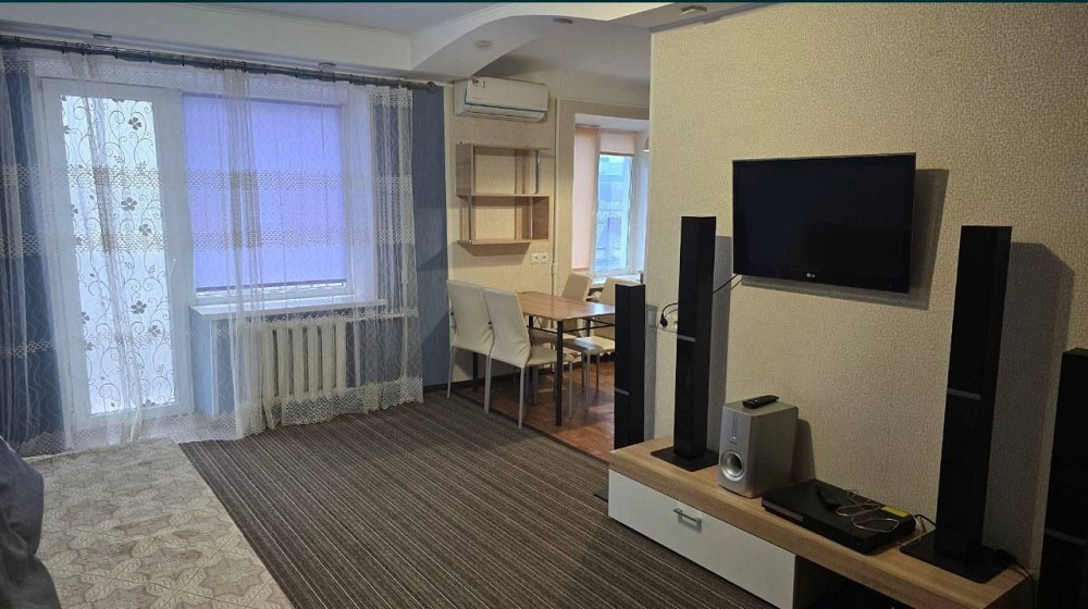 Здам 2к квартиру в центрі Дніпро - зображення 1