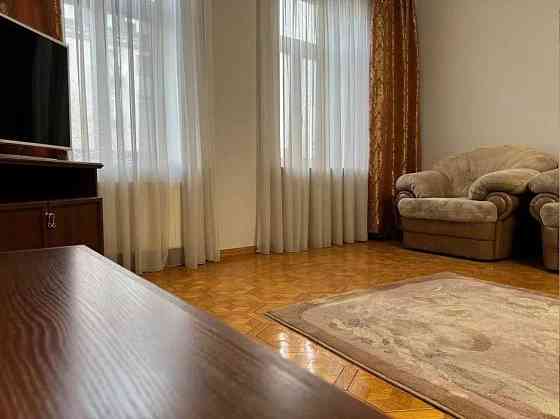 Здам 3 кімн. квартиру вул. Богдана Хмельницького SF Київ