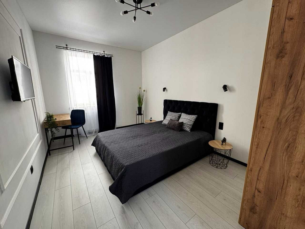 Оренда чудової 1-но кім. кв. у ЦЕНТРІ ЛЬВОВА по вул. Ужгородська Львів - зображення 1