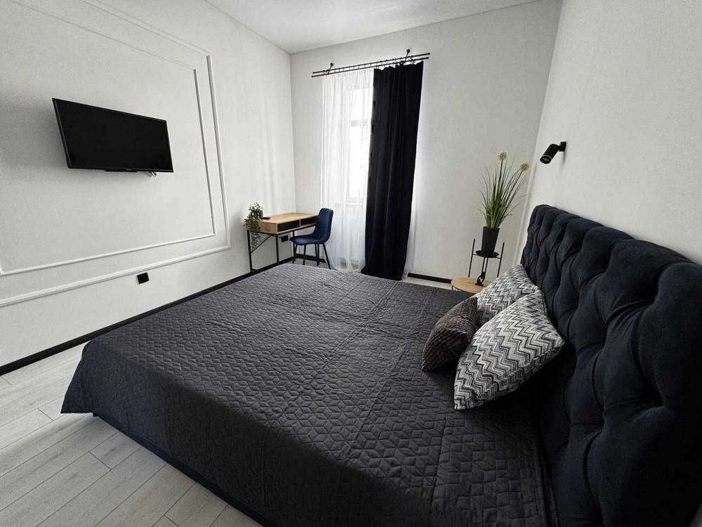 Оренда чудової 1-но кім. кв. у ЦЕНТРІ ЛЬВОВА по вул. Ужгородська Львів - зображення 2