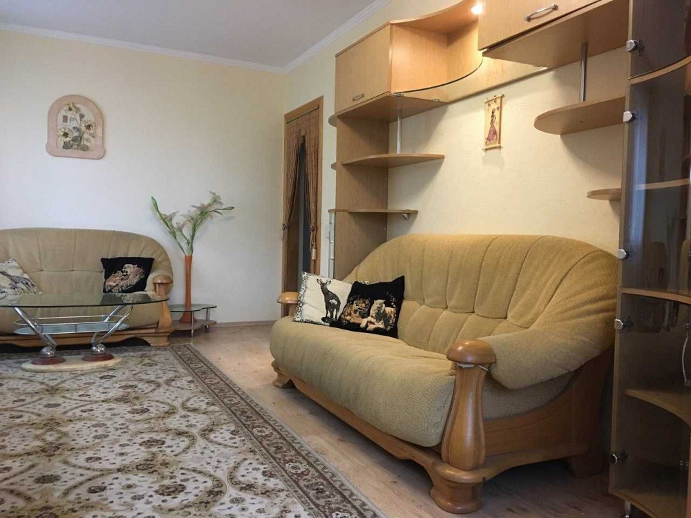 метро Печерська Палац спорту Гулівер Київ - зображення 5