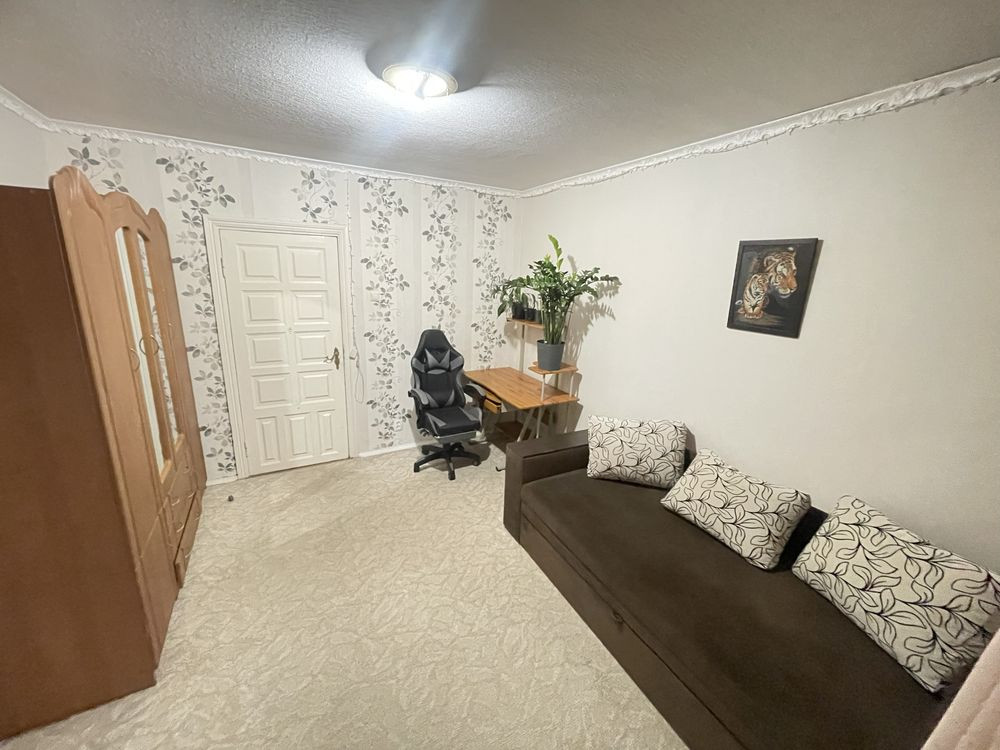 Чернігівська метро 7 хвилин, Міропольська 13. Київ - зображення 1