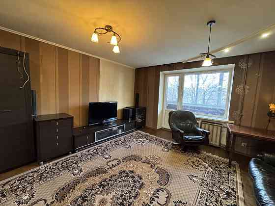 М. Васильківська, вул. Ю. Здановської , 24; 3-х кімн; без комісії Київ