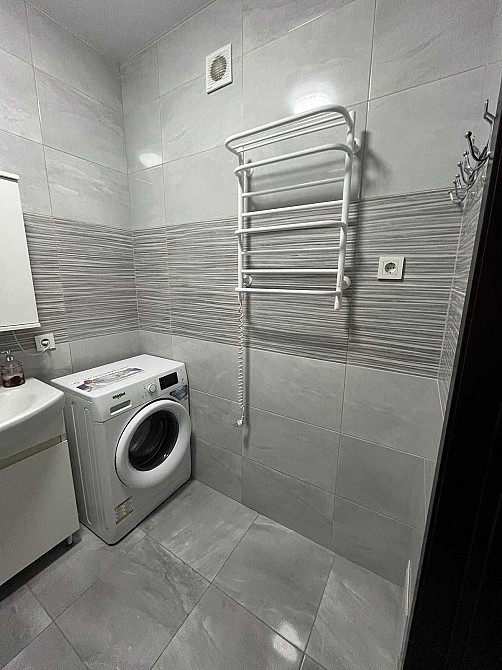 Двокімнатна квартира у центрі міста Ірпінь - зображення 8