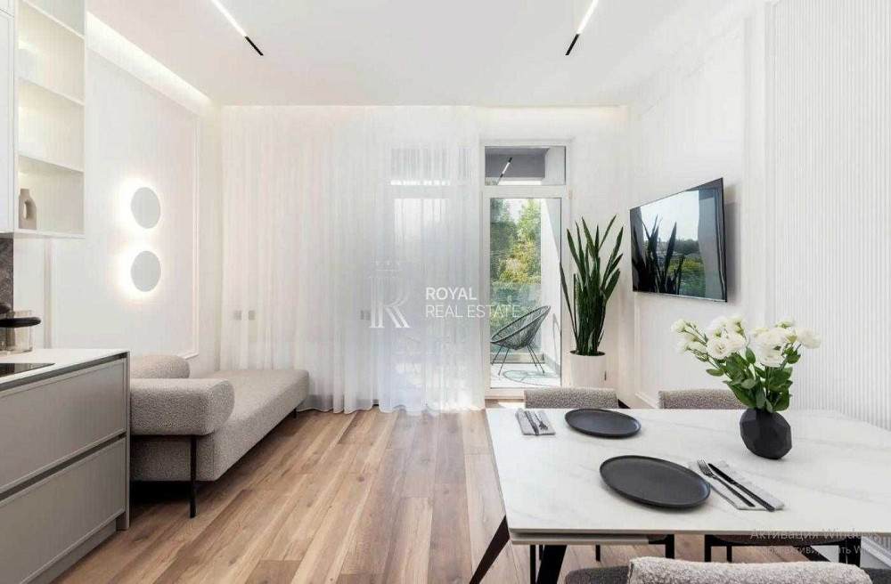 Продажа 3к Квартира 114м² Соломенка Дизайнерский ремонт Паркинг Киев - изображение 2