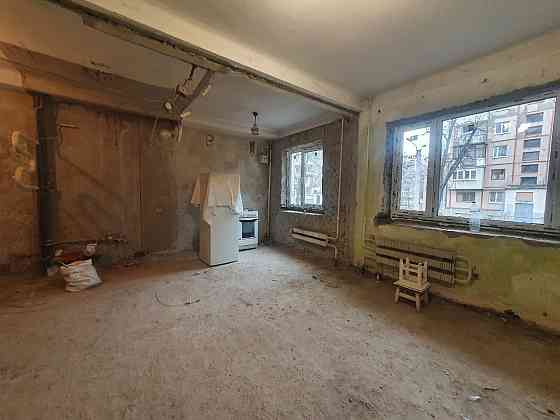 Продам 1к м. Ботанический сад Харків