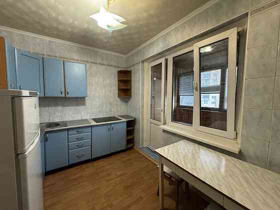 Продаж 2х кімнатної, пр. Червоної калини, 28, Троєщина, Фестивальний Київ