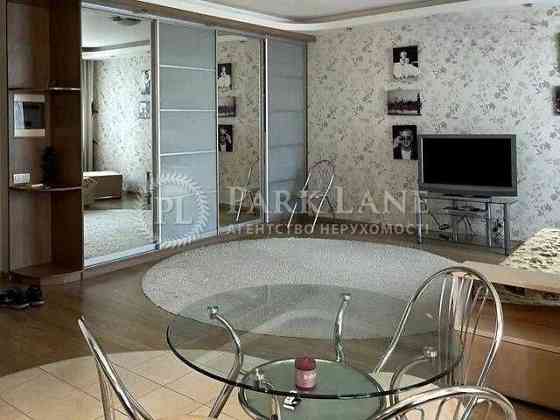 Продаж 1 кімн квартири Феодосійский пр-к 14  м.Деміївська Либідська Київ